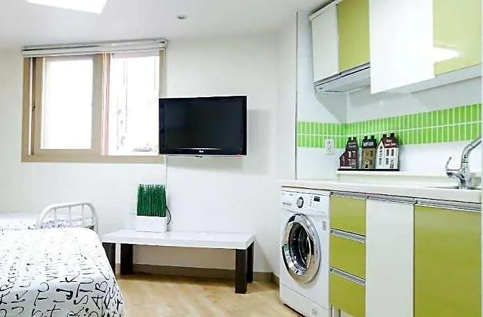 Zaza Backpackers Pensión 3*