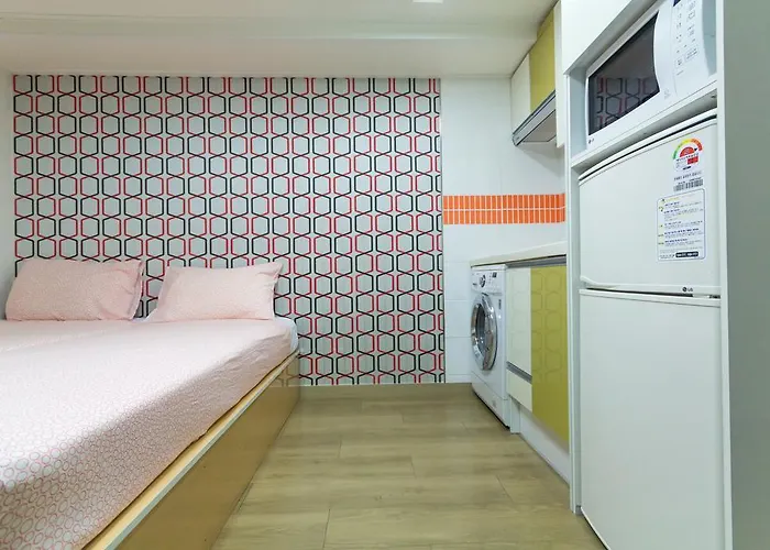 Zaza Backpackers 3*