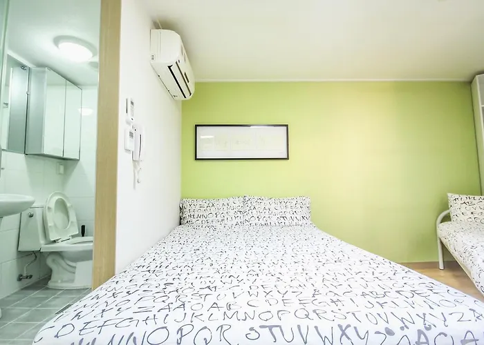 Zaza Backpackers Pensión 3*