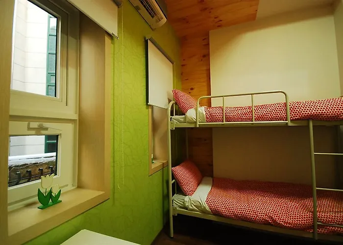 Pensión Zaza Backpackers 3*