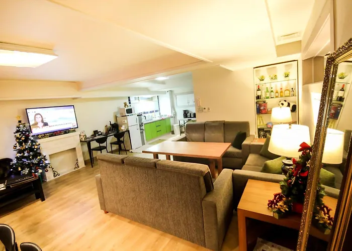 Zaza Backpackers 3*